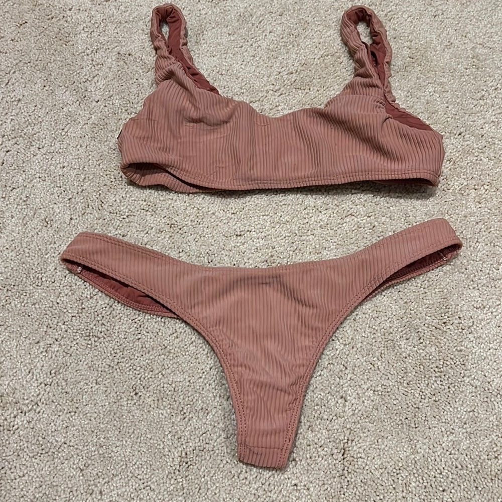 Gooseberry Seaside Bikini set ribbed